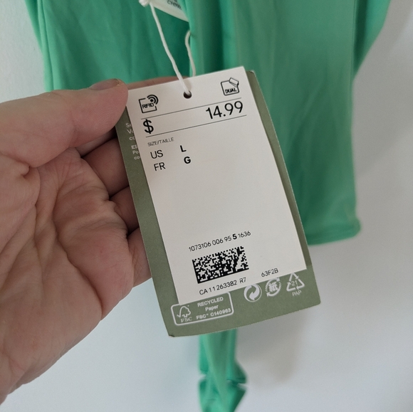 BNWT H&M "silky" green bodysuit - Picture 3 of 6
